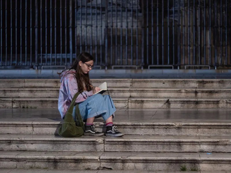 The One That Got Away: How Backpackers Hunt Down Strangers Who Changed Everything