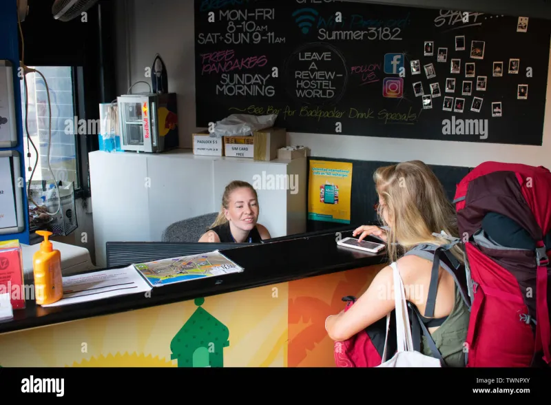 No Plastic, No Problem: A US Backpacker's Real-World Guide to Traveling Without a Credit Card